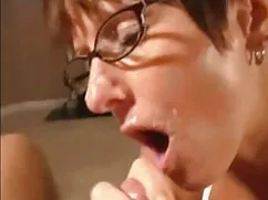 Dalla ragazza assfuc ...