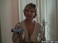 Matura un film porno ...