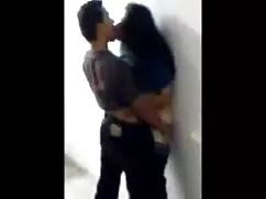 Scopata da un porno  ...